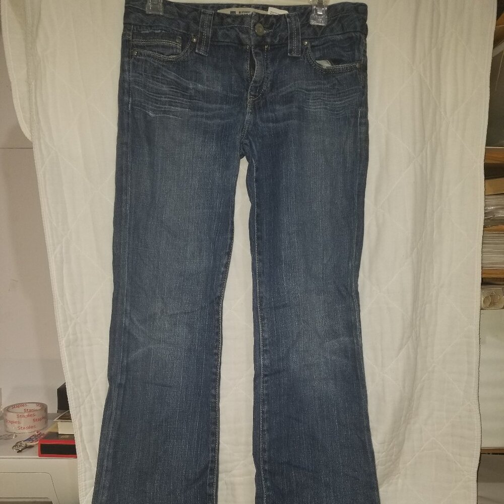 GAP Vintage Low Rise Boot Cut Jeans size 4 long.